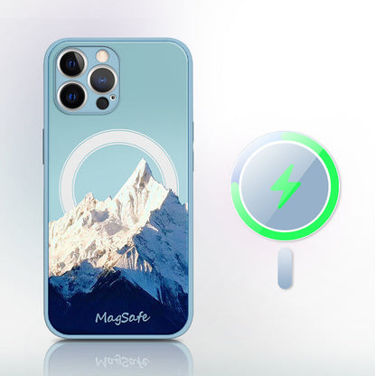 L’Empreinte Boréale des montagnes – Coque iPhone séries 12 à 15  La Coqueria