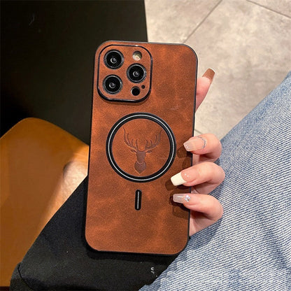 Coque Cuir Magnétique Cerf – Iphone séries 16  La Coqueria