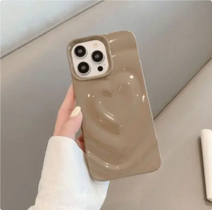 Coque Ondes d'amour  – Design Romantique pour iPhone 16  La Coqueria