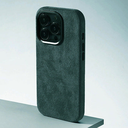 Coque Alcantara, Protection Luxe et Toucher Suède pour iPhone  La Coqueria