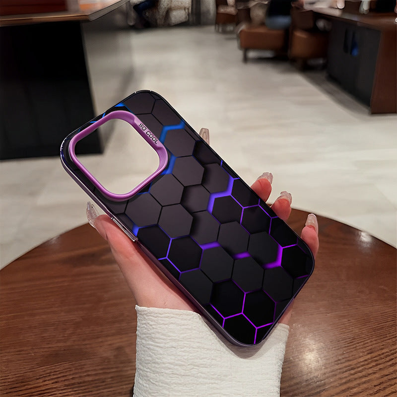 Coque HexaGlow finition mate - Iphone séries 11 à 15  La Coqueria