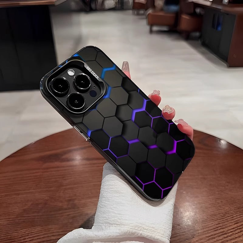 Coque HexaGlow finition mate - Iphone séries 11 à 15  La Coqueria