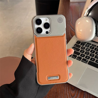 Coque premium en Cuir tendre - Iphone séries 14 à 17  La Coqueria